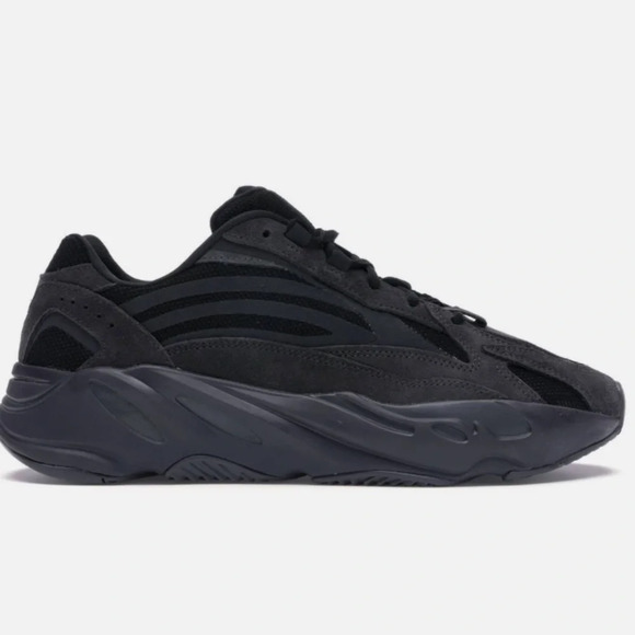 Adidas Yeezy Boost 700 V2 Vanta 9 - Picture 2 of 12